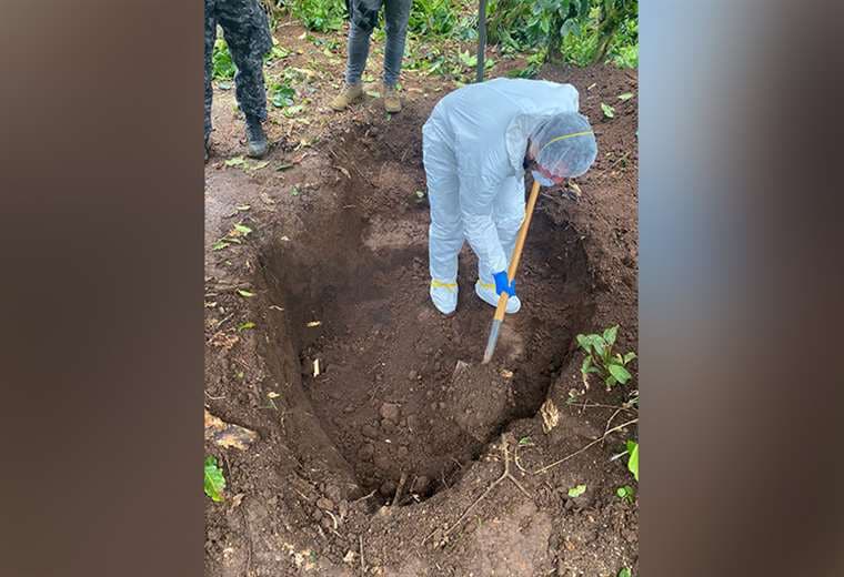 Aparece cuerpo enterrado cerca de búnkeres de venta de drogas en San Ramón