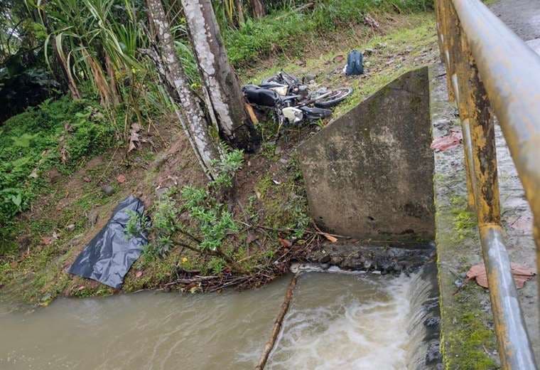 Motociclista de 23 años muere tras derrapar en Talamanca
