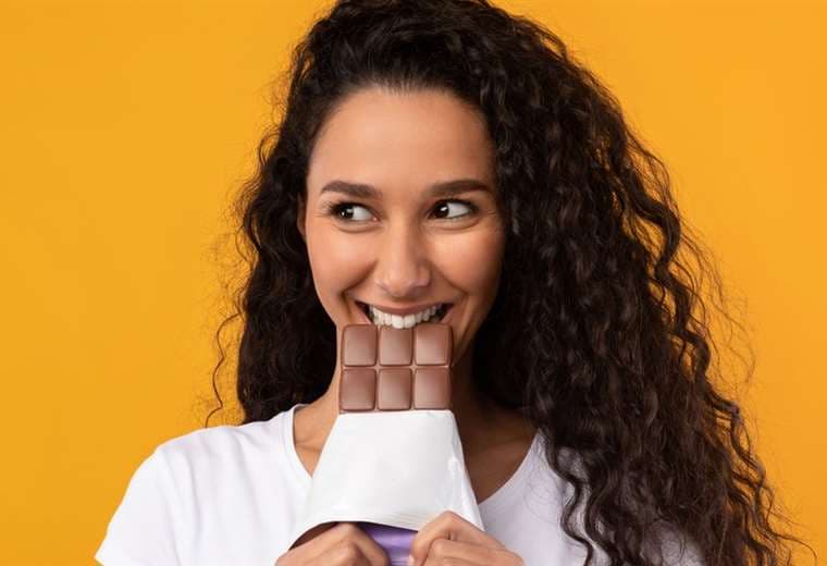 Comer chocolate o pensar en sexo: cosas extrañas que nos hacen estornudar