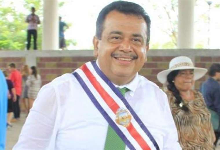 Carlos Viales, alcalde de Corredores, estará suspendido seis meses más