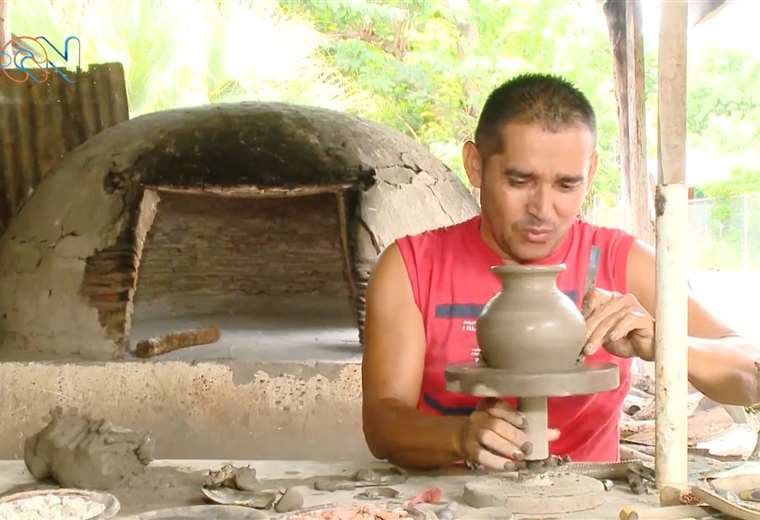 Artesanos guanacastecos crean el primer Mercado Artesanal y Cultural Chorotega