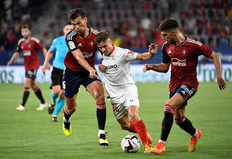 Osasuna vence al Sevilla en el partido que abrió la temporada en España