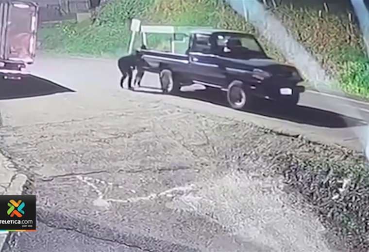 Video: Delincuentes robaron pick-up a un agricultor de Cartago