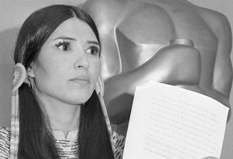 Los Oscar se disculpan 50 años después con la actriz indígena, Sacheen Littlefeather