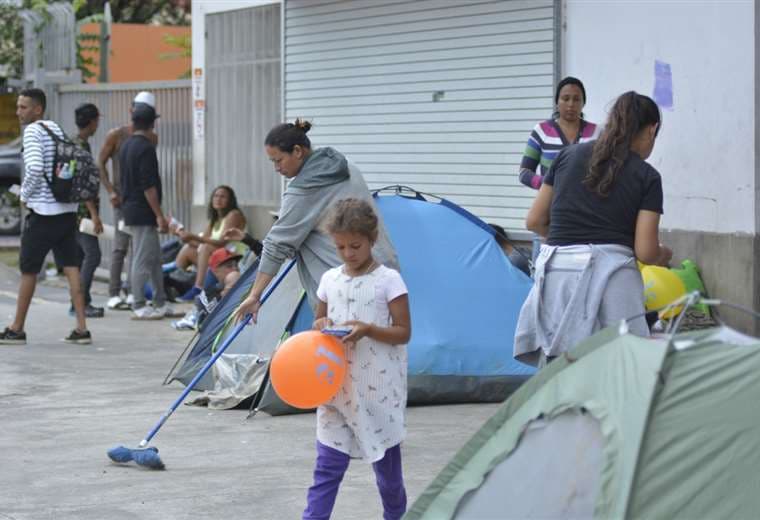 Flujo de migrantes en Costa Rica rompió todos los récords este año: aumentó 550%