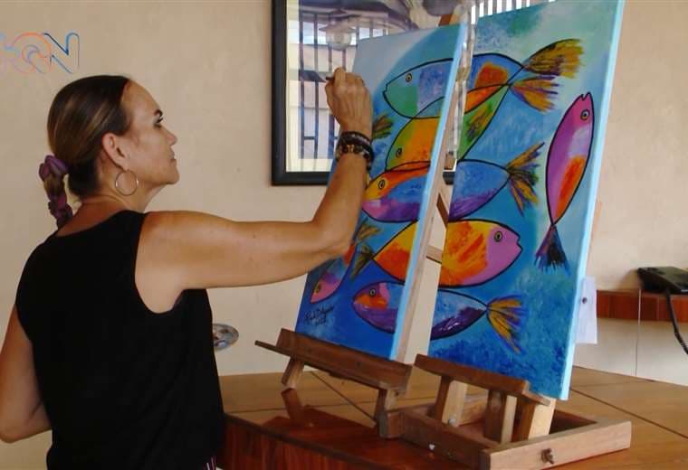 Rocío Delgado: la artista puntarenense que quiere acercar a los jóvenes al arte