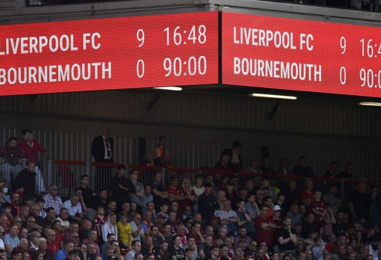 Liverpool golea 9-0 al Bournemouth y el Manchester City remonta al Crystal Palace
