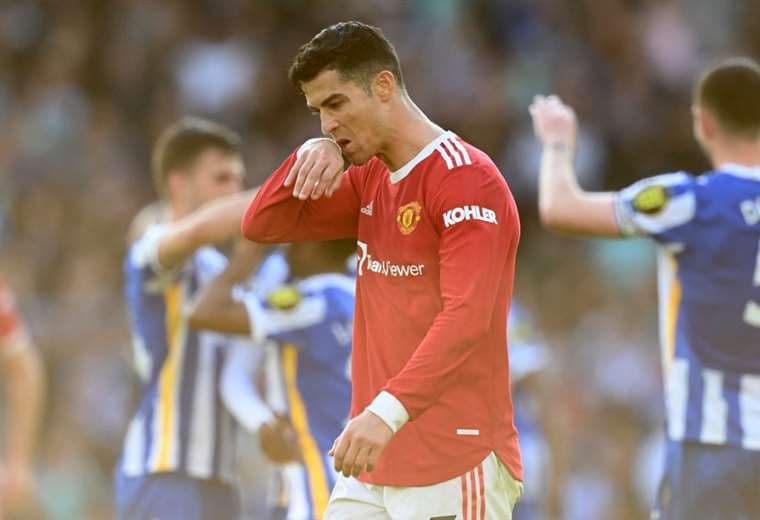 ¿Venganza? Manchester United retira imagen gigante de Cristiano Ronaldo