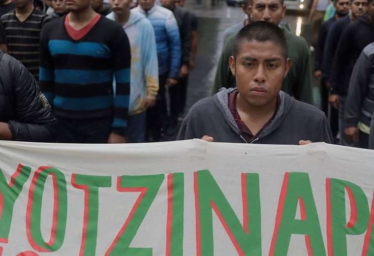 Detienen en México a general investigado por caso de estudiantes de Ayotzinapa desaparecidos