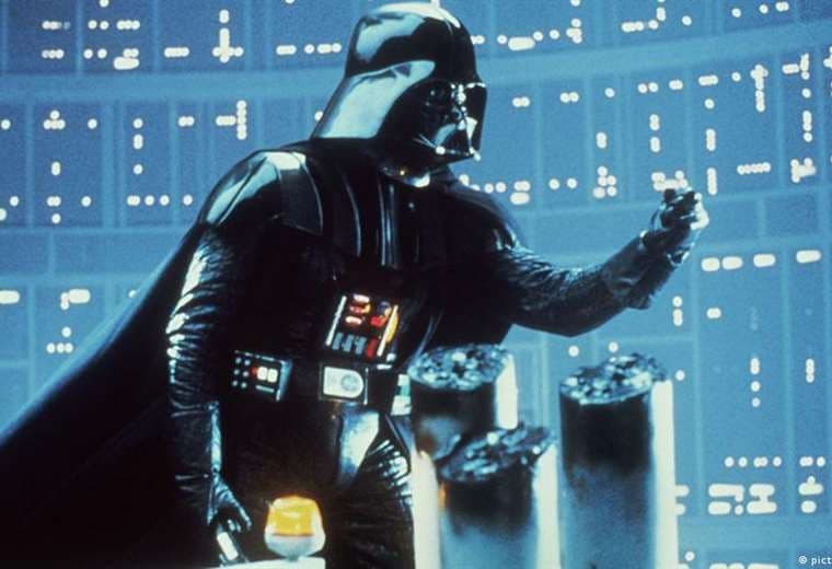 "Darth Vader" cede su voz a compañía ucraniana de inteligencia artificial