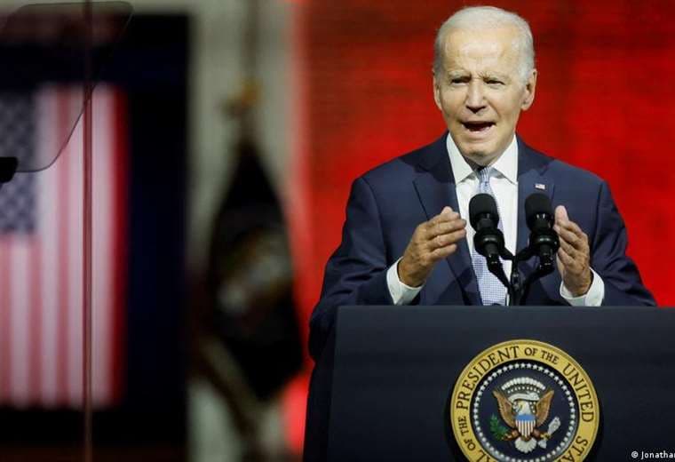 Biden pide al Congreso $11.700 millones en ayuda adicional para Ucrania