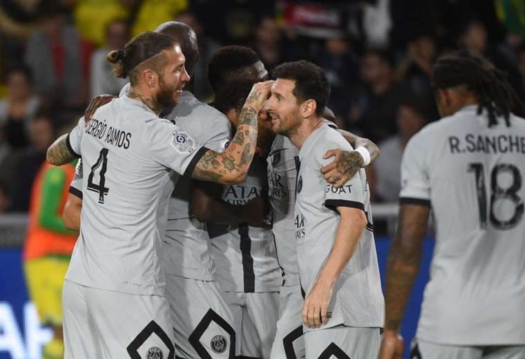 Messi y Mbappé conectan en un nuevo triunfo del PSG