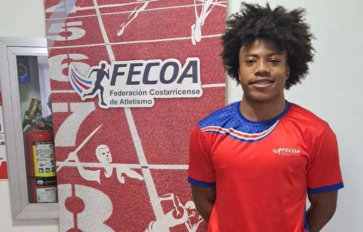 José Whitakker Davis. Fecoa