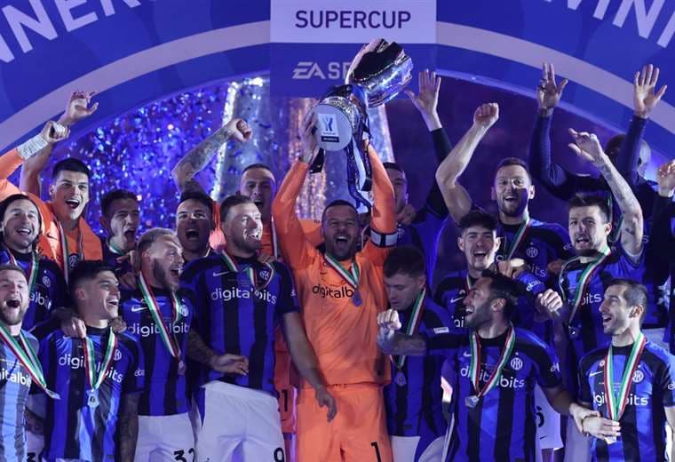 Inter conserva la Supercopa de Italia tras golear al AC Milan