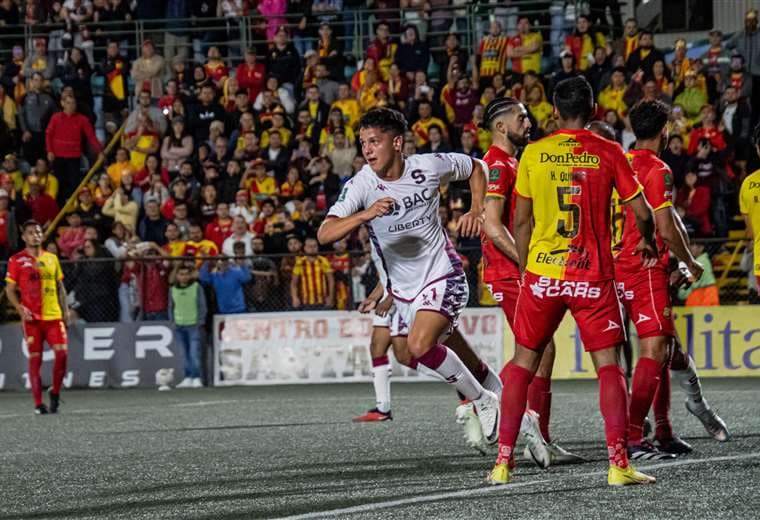 Herediano-Saprissa. Saprissa