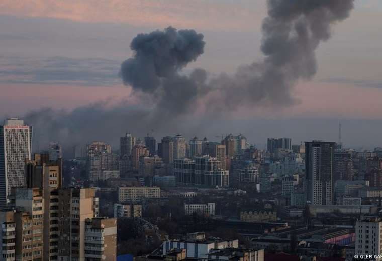 Ucrania denuncia “ataque masivo” de Rusia contra su infraestructura energética