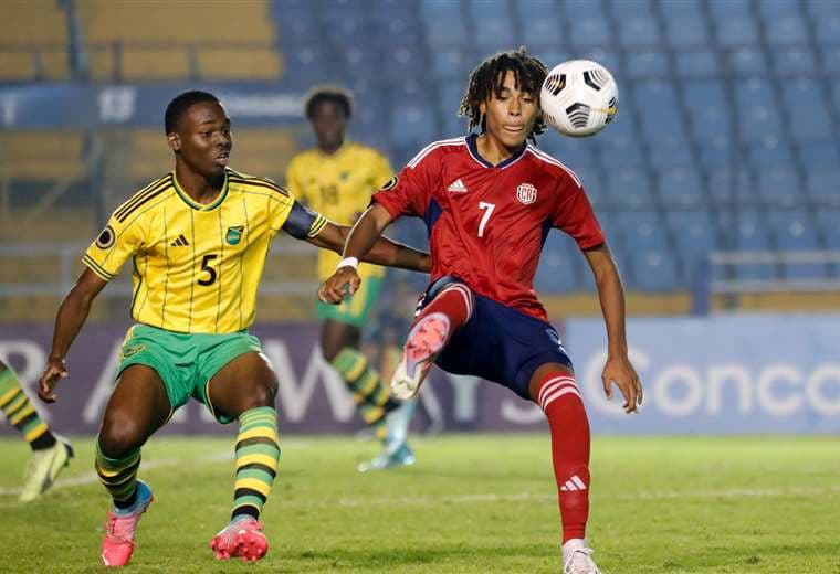 Sele Sub-17 enfrentó a Jamaica.