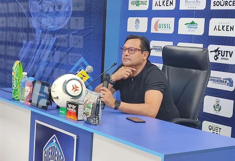 Jeaustin Campos, técnico de Saprissa.