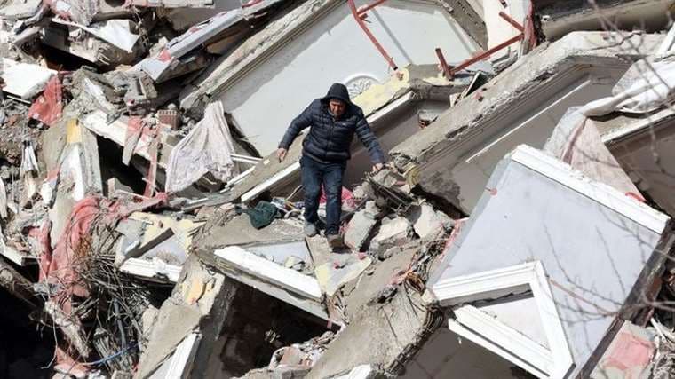 7 datos explican por qué el terremoto de Turquía ha sido de los más devastadores en décadas