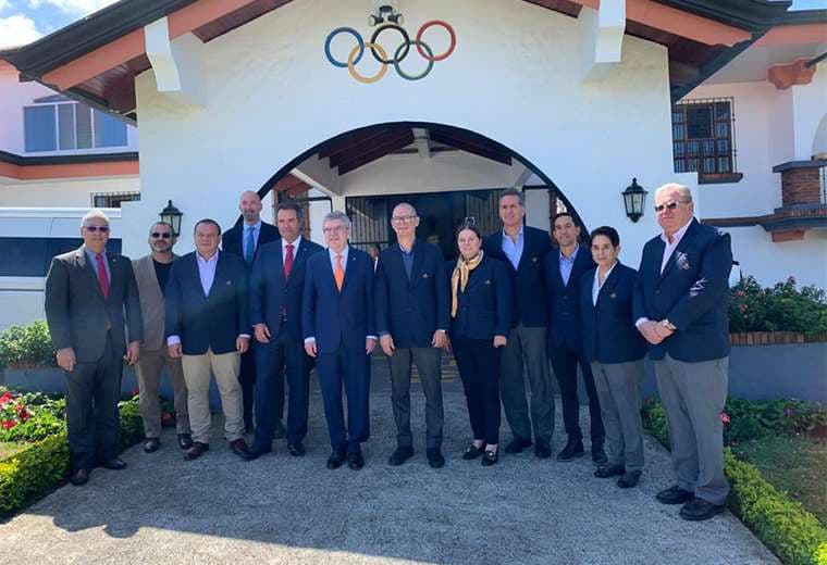 Sorpresiva visita del presidente del COI, Thomas Bach, a Costa Rica