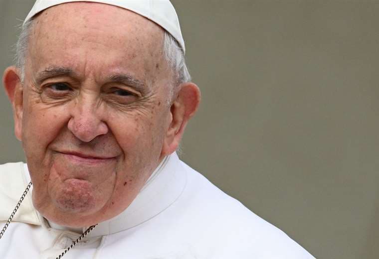 Vaticano enviará discurso del papa al espacio