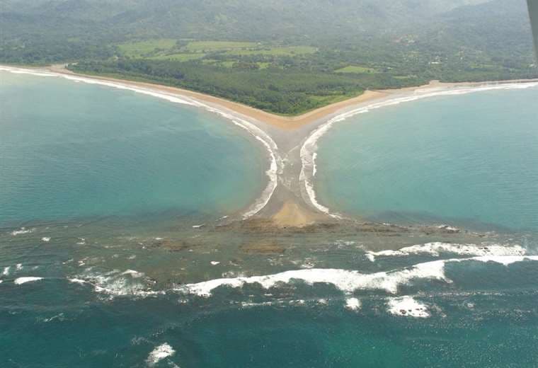 Turista muere tras choque de lanchas en Bahía Ballena