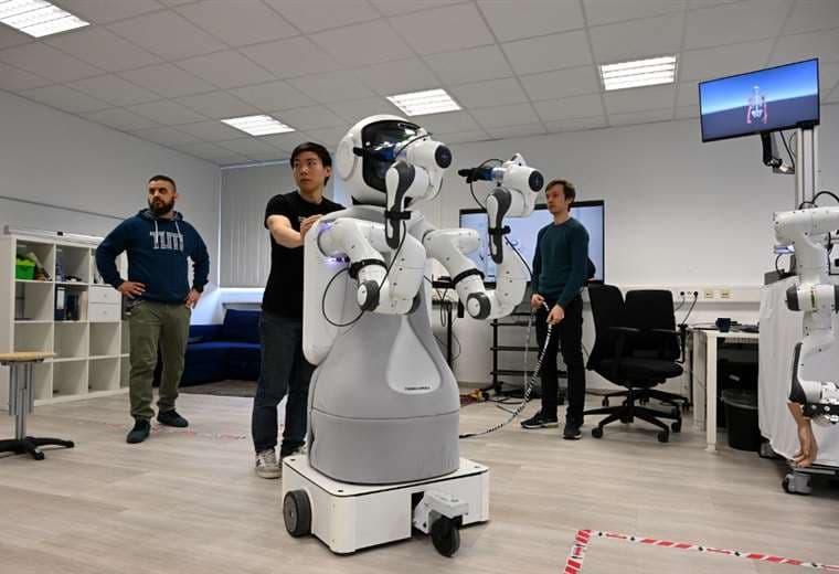 Robot para paliar la falta de personal sanitario en Alemania