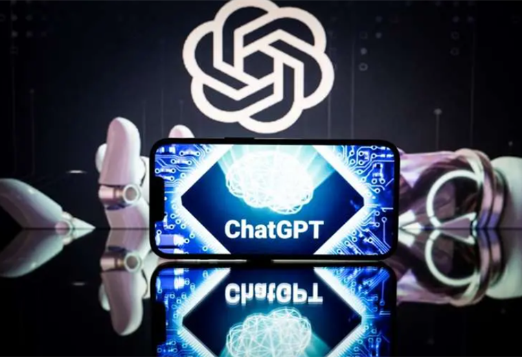 "Improvisado y peligroso": Camtic arremete contra proyecto creado con ChatGPT