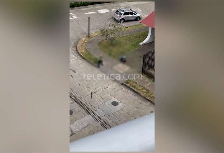 Video: Chofer armado detiene a sospechoso de asaltar a mujer en Pavas