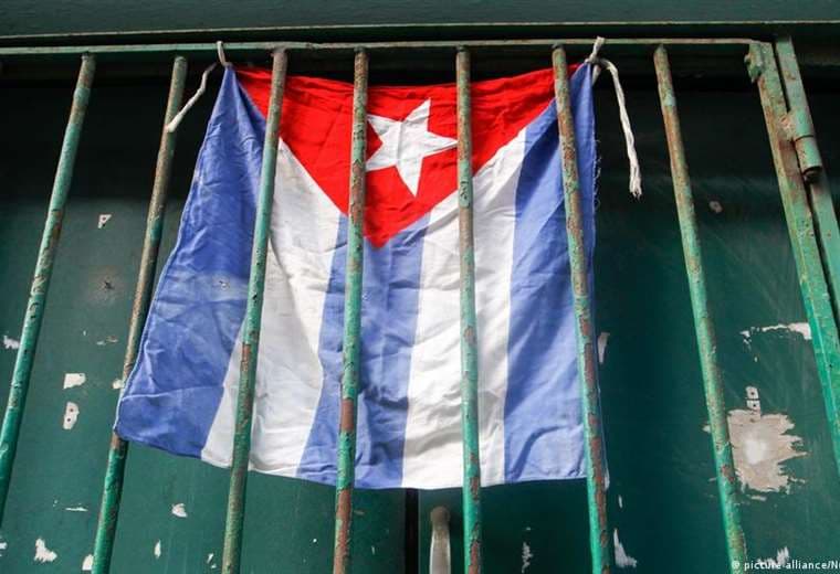 Mujeres cubanas convocan a marcha virtual este 8 de marzo