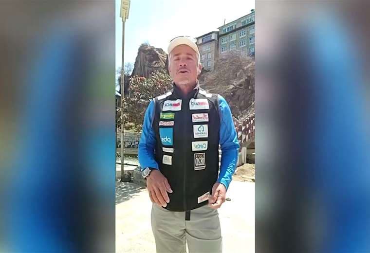 Warner Rojas continúa su recorrido para alcanzar la cima del Everest