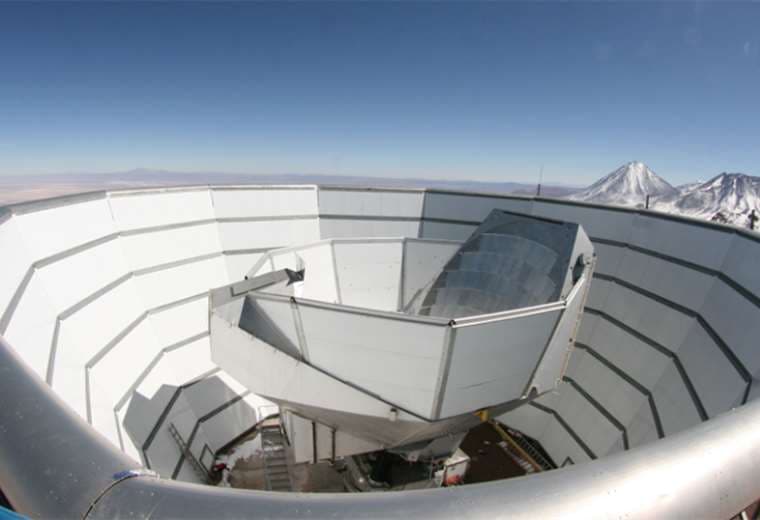 Telescopio de Atacama logra mapa de misteriosa materia oscura más detallado que se haya logrado