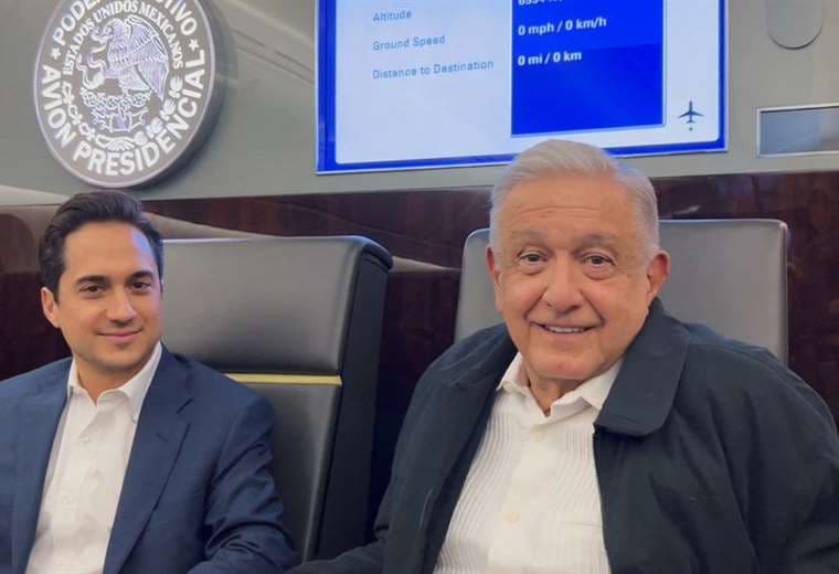 López Obrador anuncia venta del lujoso avión presidencial de México a Tayikistán