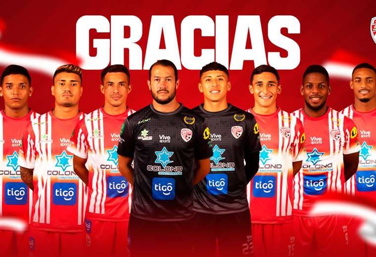 Santos anuncia la salida de ocho futbolistas