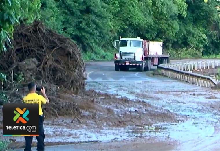 Lanamme recomienda cerrar zonas en Cambronero con riesgo de deslizamiento