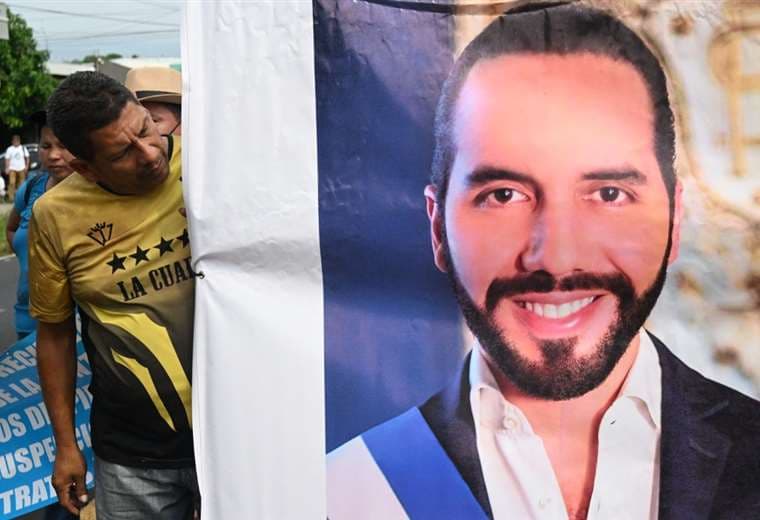 Inicia campaña electoral en El Salvador con Bukele de favorito