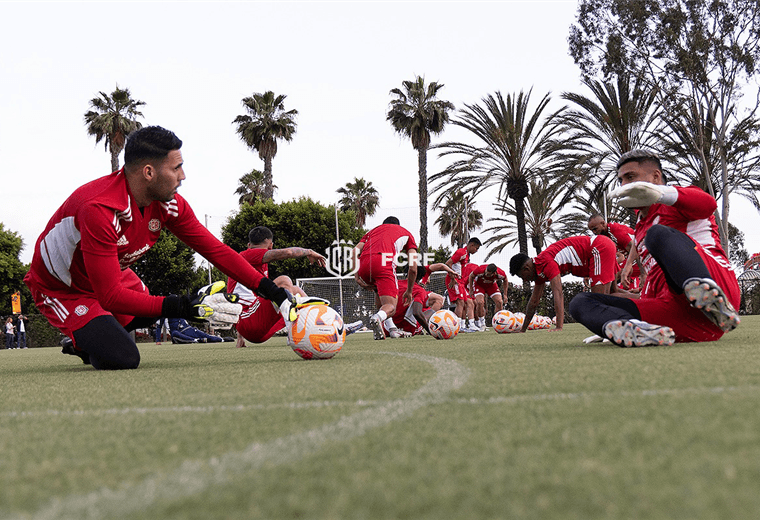 Entrenamiento de La Sele. Fedefútbol
