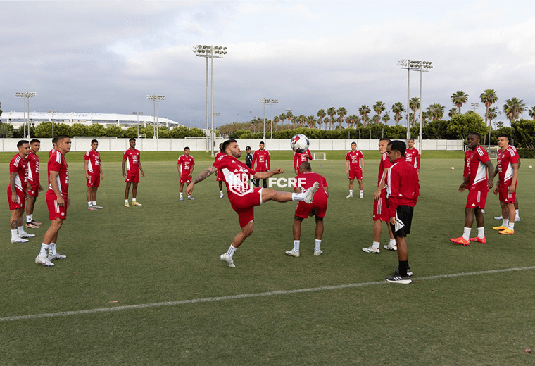Entrenamiento de La Sele. Fedefútbol