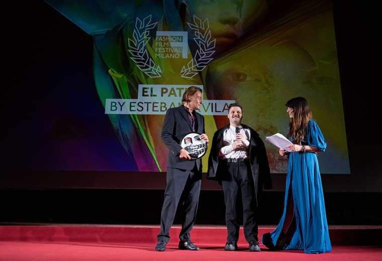 Esteban Ávila, fotógrafo tico, gana prestigioso galardón en Fashion Film Festival Milano