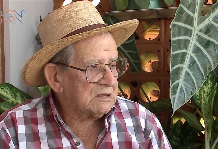 La paciencia es la clave de longevidad, asegura Don Pedro, de 94 años
