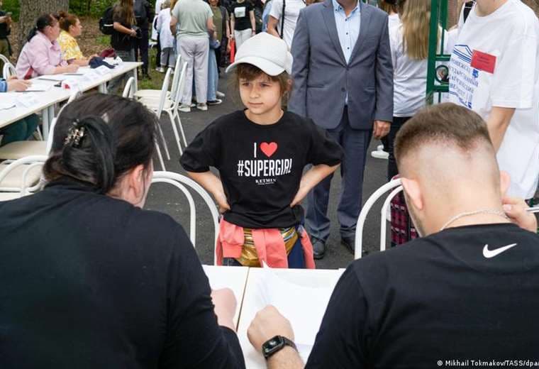 Evacúan a cientos de niños de la frontera entre la región rusa de Bélgorod y Ucrania
