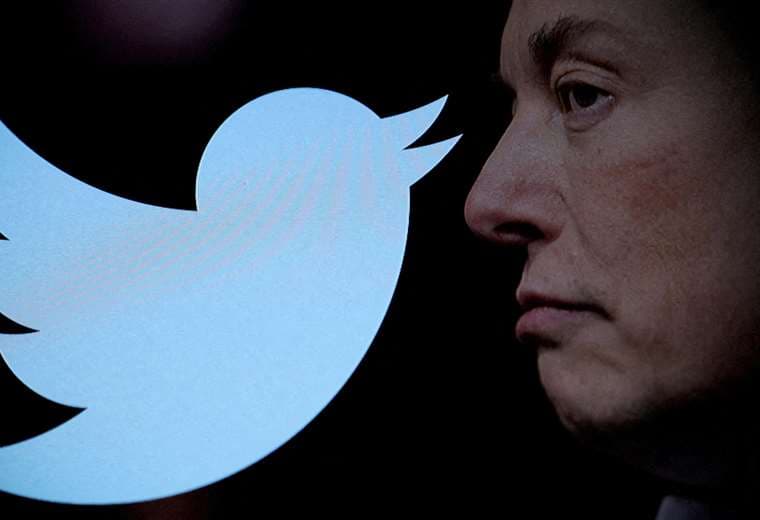 Twitter perdió la mitad de sus ingresos por publicidad desde compra de Elon Musk