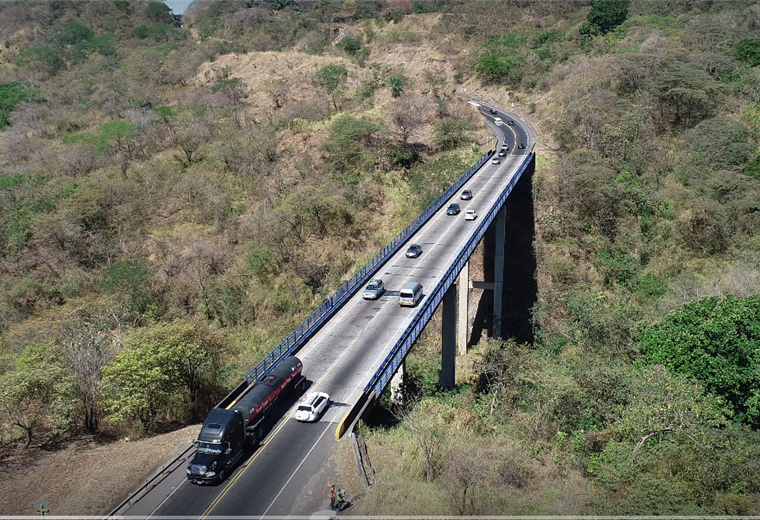 De alarmantes a deficientes: la mayoría de los puentes de la Ruta 27 presenta daños