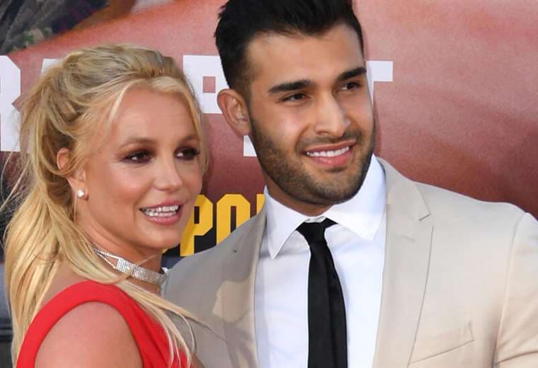 Britney Spears se divorcia tras 14 meses de matrimonio