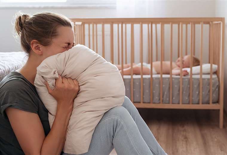 Madres con depresión: ¿Cómo identificar los síntomas y qué hacer?