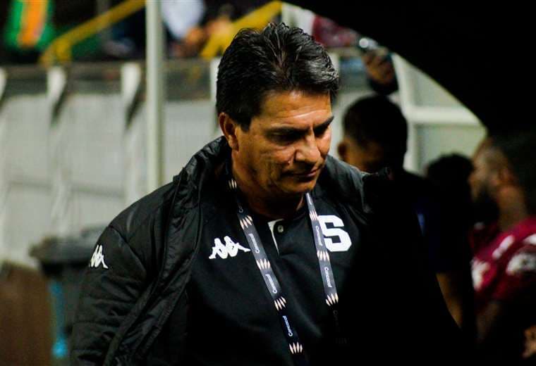 Vladimir Quesada: segundo técnico tico que pierde ante un equipo de Nicaragua