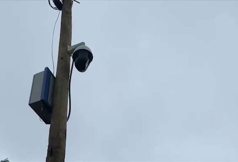 Tres cámaras de vigilancia refuerzan monitoreo en Aguas Zarcas 