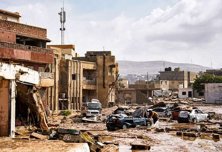 Justicia libia ordena detención de ocho responsables por las inundaciones