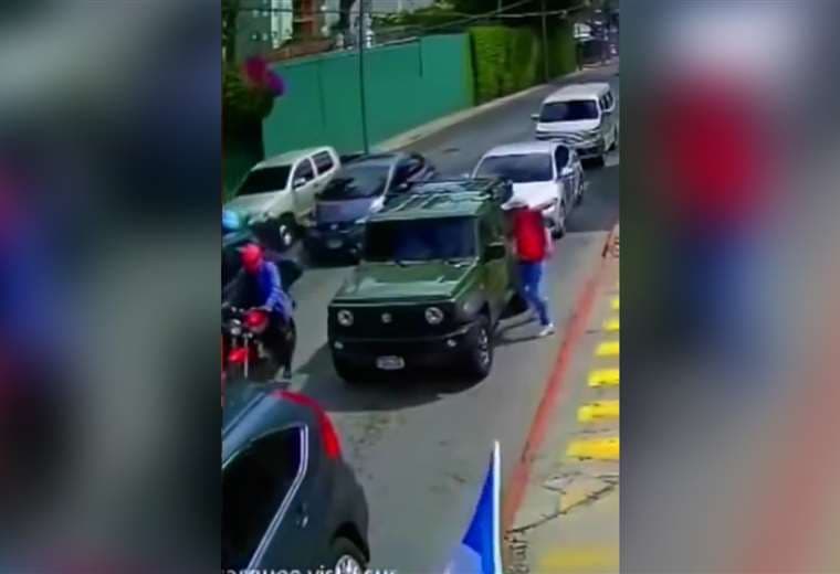 Video: Chofer se defiende y mata a ladrón que lo intentó asaltar