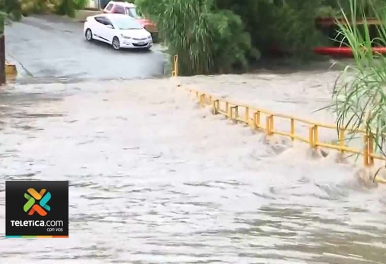 CNE reporta al menos 12 incidentes por lluvias en San José, Desamparados y Alajuelita